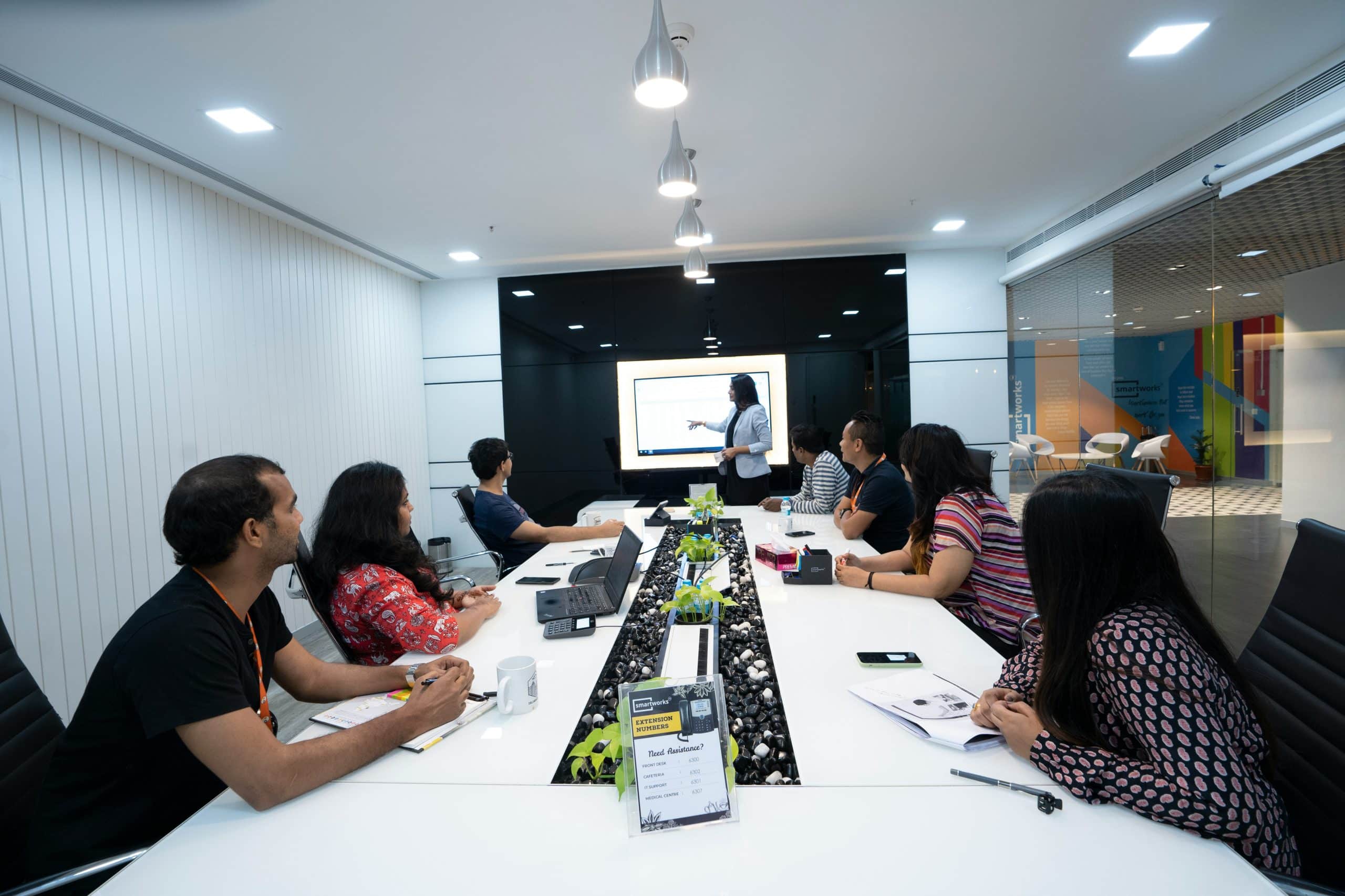 Smartworks coworking Uz8THWPXwhI unsplash
